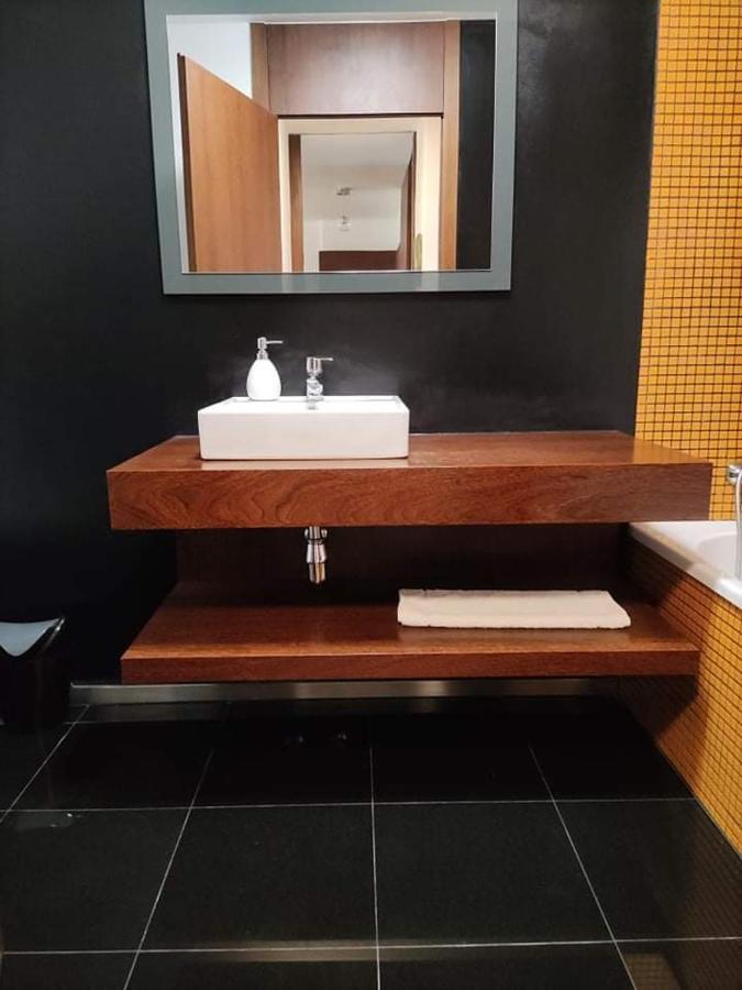 Confort4You Apartment Geres Zewnętrze zdjęcie
